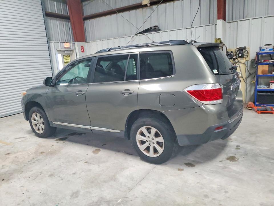 2012 Toyota Highlander VIN 5TDBK3EH6CS096690 COPART salvage auction — MECHANICAL, OH - CERTIFICATE OF TITLE, sold $825 on 2026-07-29 (photo 2)