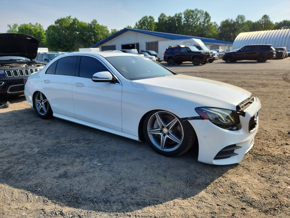 2017 Mercedes-benz E-class VIN WDDZF4KB8HA083491 COPART salvage auction — FRONT END, MA - CERTIFICATE OF TITLE (P), sold $8,900 on 2026-07-31 (photo 4)