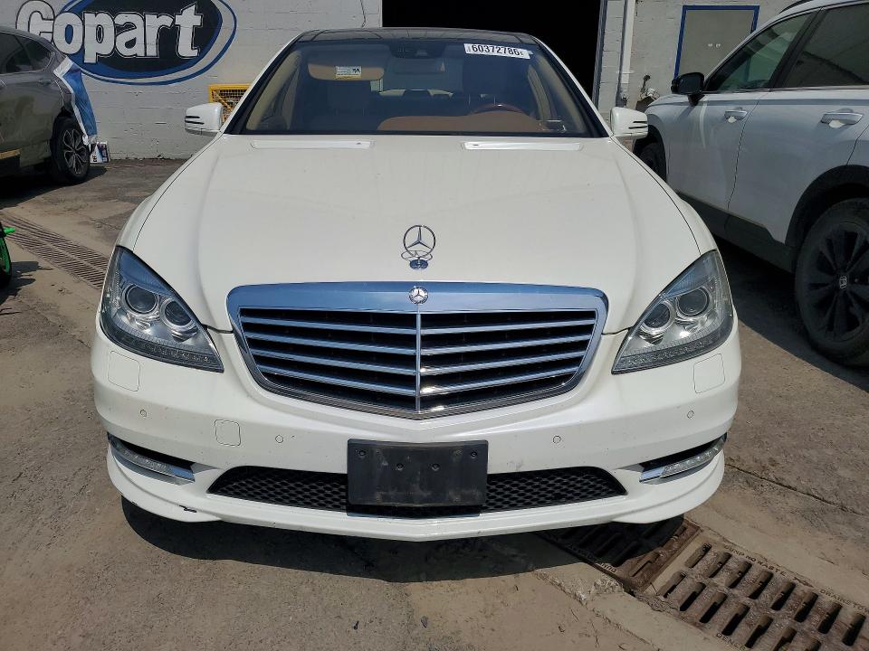 2010 Mercedes-benz S class VIN WDDNG8GB6AA350287 COPART salvage auction — REAR END, NY - MV-907A SALVAGE CERTIFICATE, sold $3,900 on 2026-08-04 (photo 5)