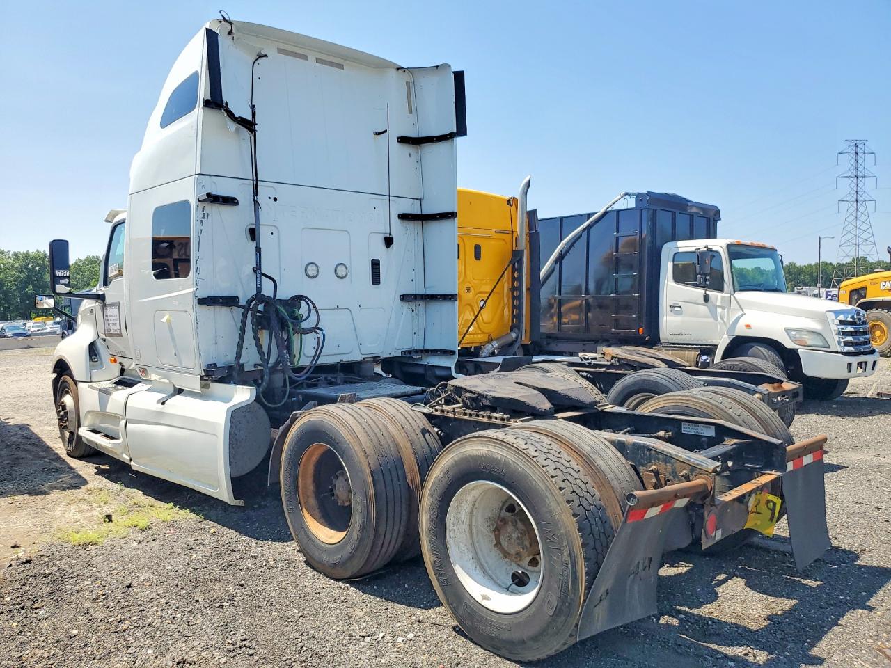 2019 International VIN 3HSDZAPR4KN326161 COPART salvage auction — Minor Dent/Scratches, NJ - CERTIFICATE OF TITLE, sold $5,300 on 2026-08-14 (photo 2)
