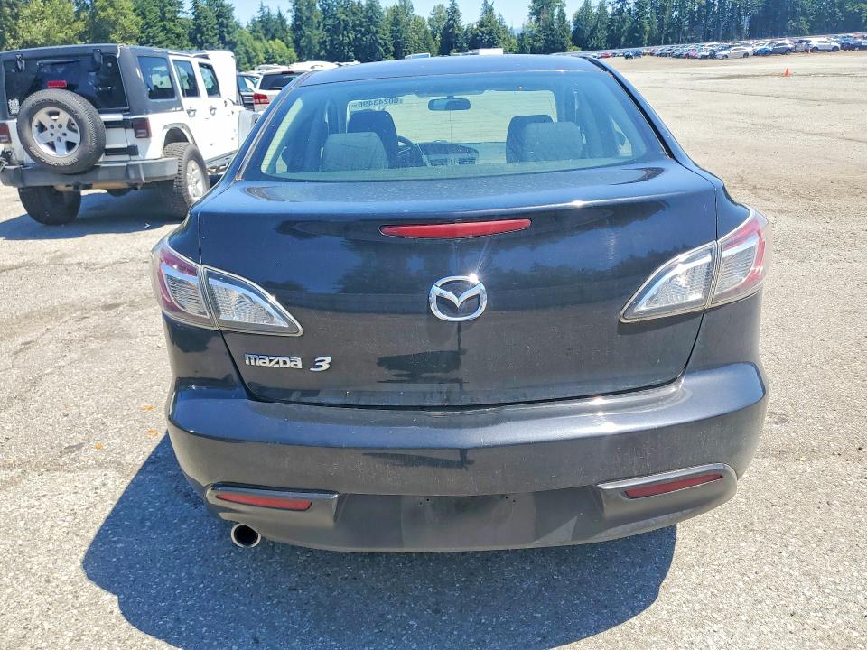 2011 Mazda 3 VIN JM1BL1VF1B1474099 COPART salvage auction — FRONT END, WA - VEHICLE CERT OF OWNERSHIP-TITL, sold $1,150 on 2026-07-13 (photo 6)