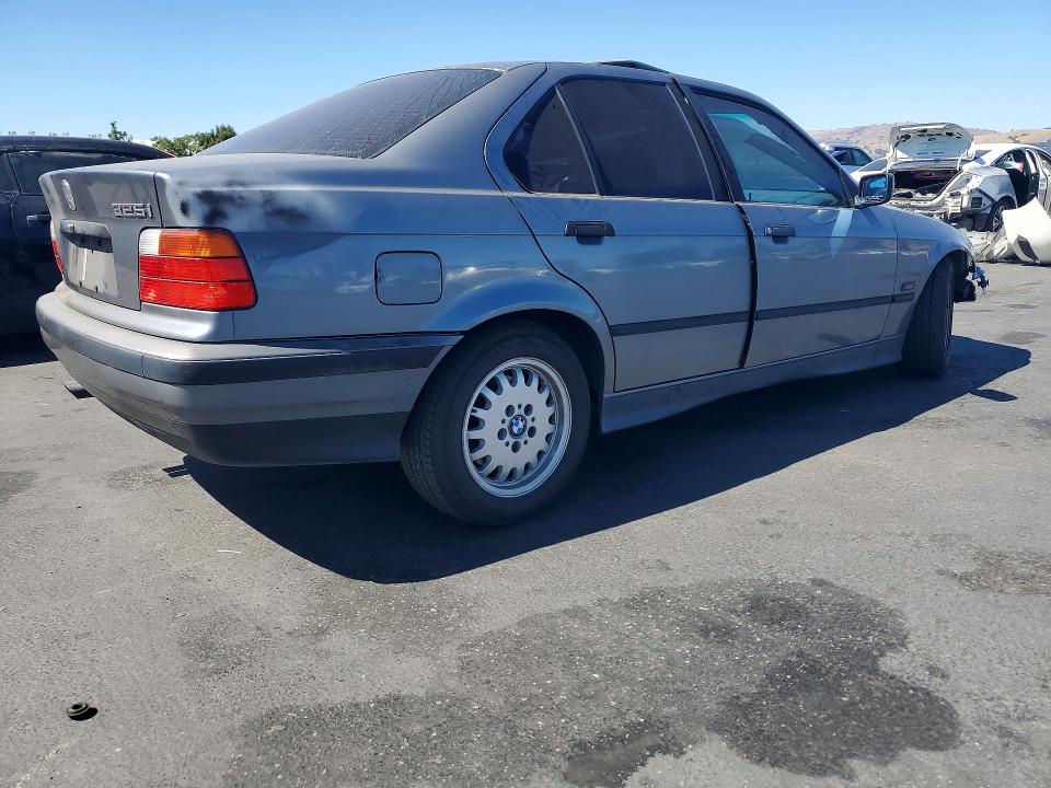 1995 BMW 3er VIN WBACB4320SFM24187 COPART salvage auction — FRONT END, Ca - Salvage Certificate, sold $500 on 2026-08-06 (photo 3)