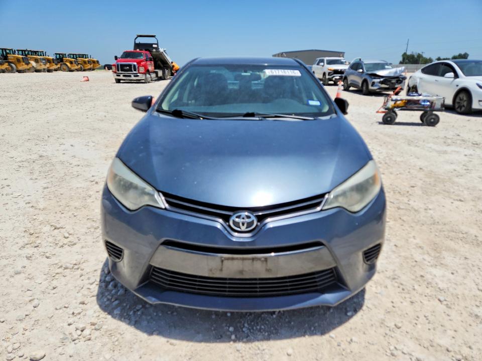 2015 Toyota Corolla VIN 5YFBURHE8FP322529 COPART salvage auction — REAR END, Tx - Salvage Vehicle Title, sold $100 on 2026-07-23 (photo 5)