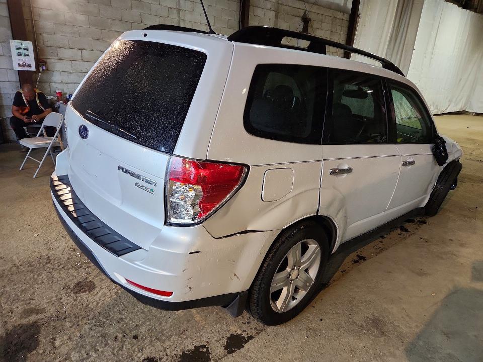2010 Subaru Forester VIN JF2SH6CC2AH905693 COPART salvage auction — FRONT END, Nj - Cert Of Title-Salvage, sold $900 on 2026-07-13 (photo 3)