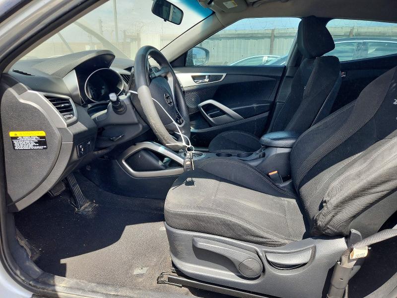 2015 Hyundai Veloster VIN KMHTC6AD3FU239306 COPART salvage auction — MINOR DENT/SCRATCHES, CA - DIS/DLR/EXP ONLY CLEAN TITLE, sold $275 on 2026-07-23 (photo 7)