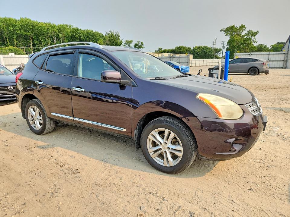 2013 Nissan Rogue VIN JN8AS5MT5DW019053 COPART salvage auction — SIDE, Va - Cert Of Title - Salvage, sold $225 on 2026-07-28 (photo 4)