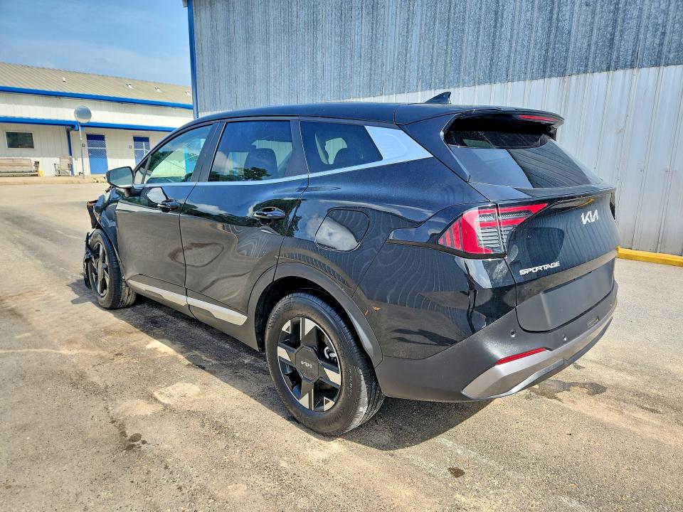 2026 Kia Sportage VIN 5XYK23DF3TG358923 COPART salvage auction — FRONT END, Mi - Certificate Of Title, sold $4,100 on 2026-07-22 (photo 2)