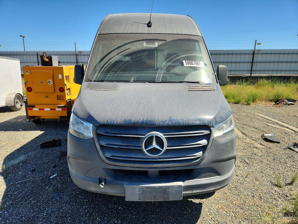 2019 Mercedes-benz Sprinter VIN WD4PF0CD9KP034482 COPART salvage auction — MECHANICAL, Ca - Dis/Dlr/Exp Only Clean Title (P), sold $3,000 on 2026-07-27 (photo 5)