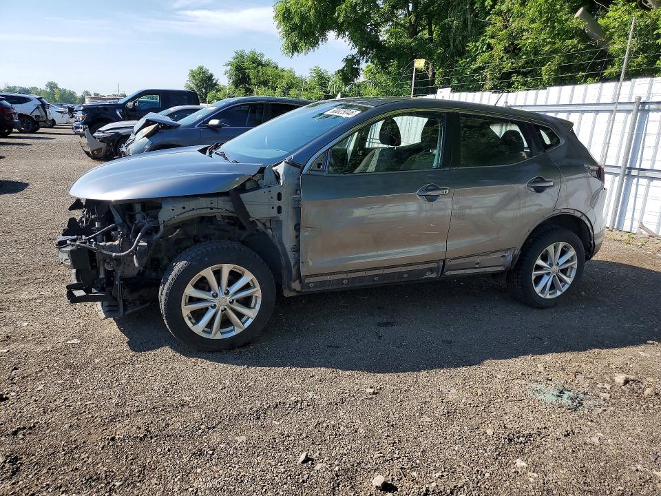 2017 Nissan Qashqai VIN JN1BJ1CP1HW021858 COPART salvage auction — FRONT END, On - Permit No Brand - Unfit, sold $800 on 2026-07-28 (photo 1)