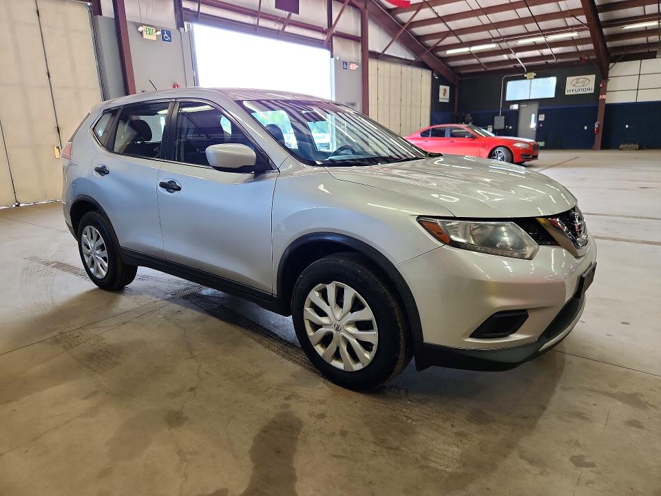 2016 Nissan Rogue sport VIN KNMAT2MV2GP619018 COPART salvage auction — MINOR DENT/SCRATCHES, Ct - Certificate Of Title, sold $2,250 on 2026-07-27 (photo 4)