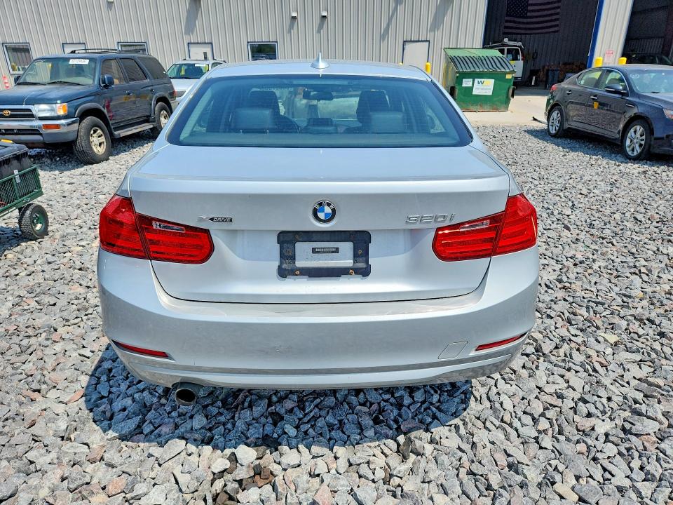 2013 BMW 3er VIN WBA3C3C56DF981481 COPART salvage auction — HAIL, WI - JUNKED VEHICLE BILL OF SALE, sold $975 on 2026-07-27 (photo 6)