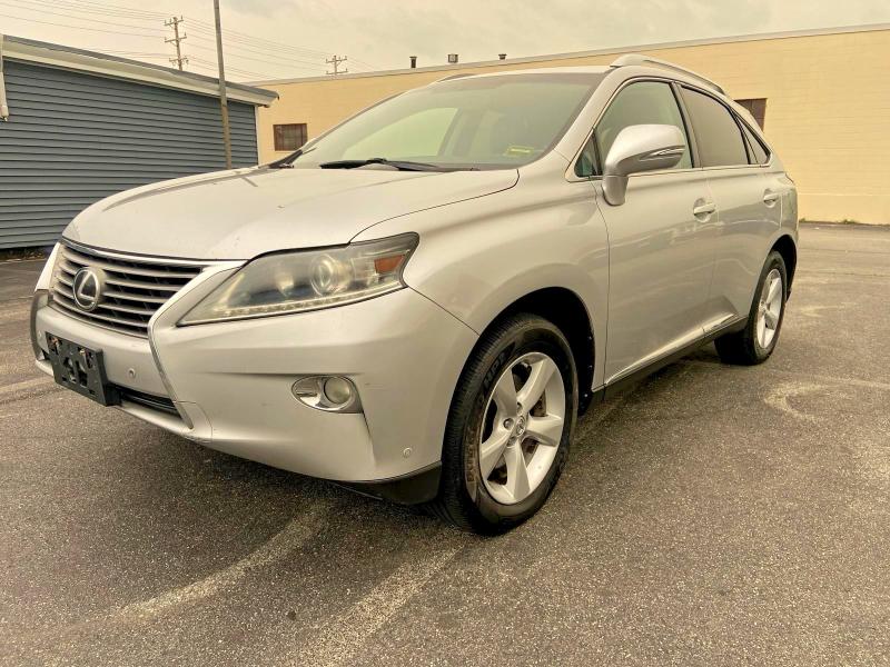 2013 Lexus VIN 2T2BK1BAXDC185986 COPART salvage auction — NORMAL WEAR, Me - Certificate Of Title (P), sold $8,100 on 2026-08-03 (photo 2)