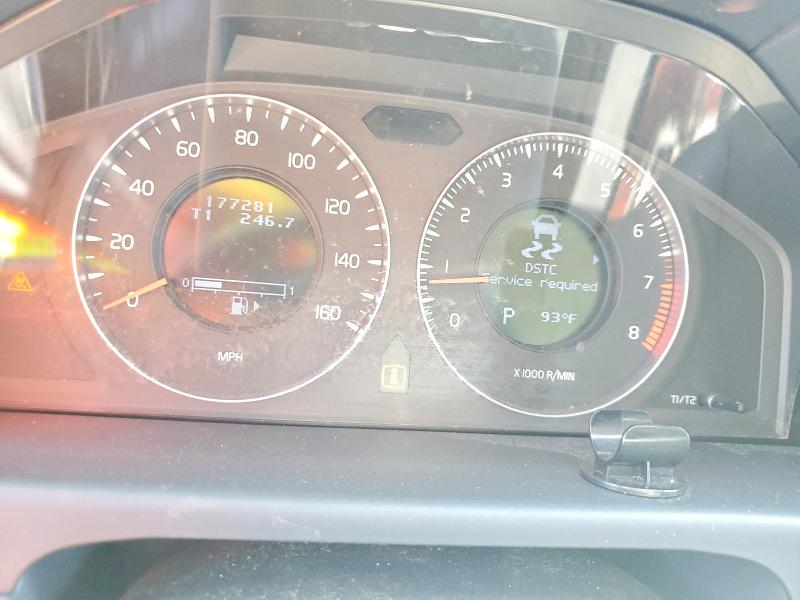 2008 Volvo V70 VIN YV1BW982681040682 COPART salvage auction — WATER/FLOOD, Ma - Cert Of Title-Reconstrctd Fld, sold $125 on 2026-07-29 (photo 9)