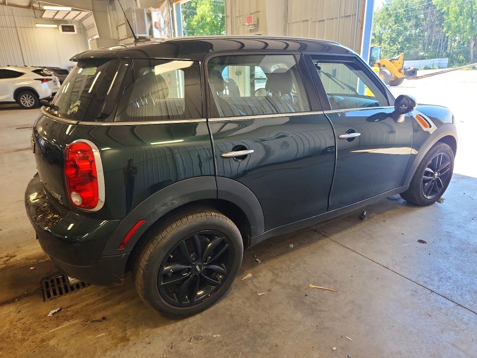2012 Mini Cooper VIN WMWZB3C57CWM03935 COPART salvage auction — HAIL, MN - CERT OF TITLE-PRIOR SALVAGE, sold $700 on 2026-07-28 (photo 3)