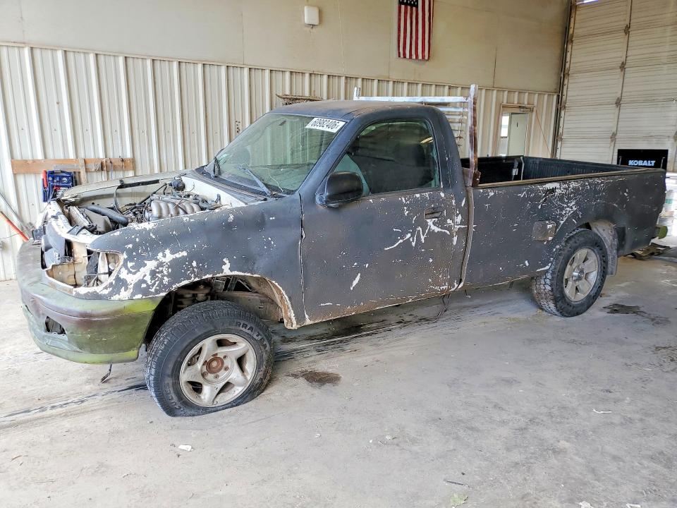 2000 Toyota Tundra VIN 5TBJN3217YS073123 COPART salvage auction — FRONT END, TX - CERTIFICATE OF TITLE, sold $250 on 2026-07-24 (photo 1)