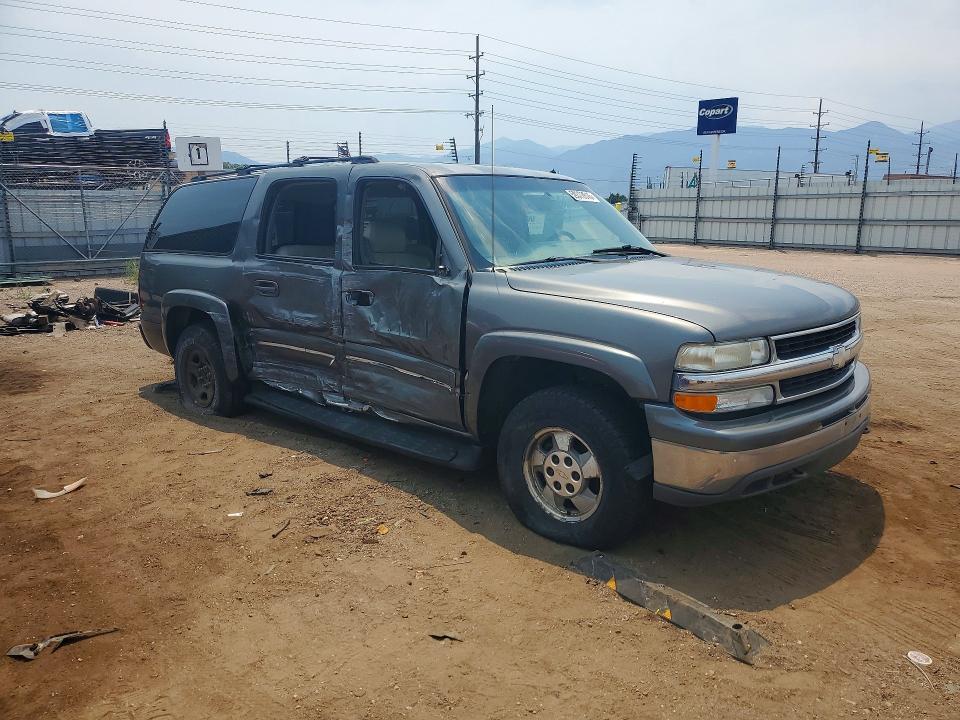 2002 Chevrolet Suburban VIN 3GNFK16Z32G257661 COPART salvage auction — SIDE, Co - Salvage Title, sold $275 on 2026-08-03 (photo 4)