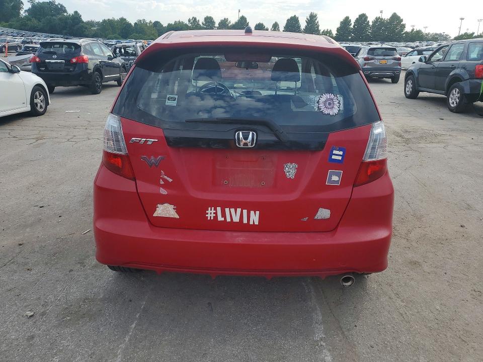 2011 Honda Fit VIN JHMGE8H59BC026644 COPART salvage auction — HAIL, Mo - Cert Of Title-Prior Salvage, sold $275 on 2026-07-31 (photo 7)