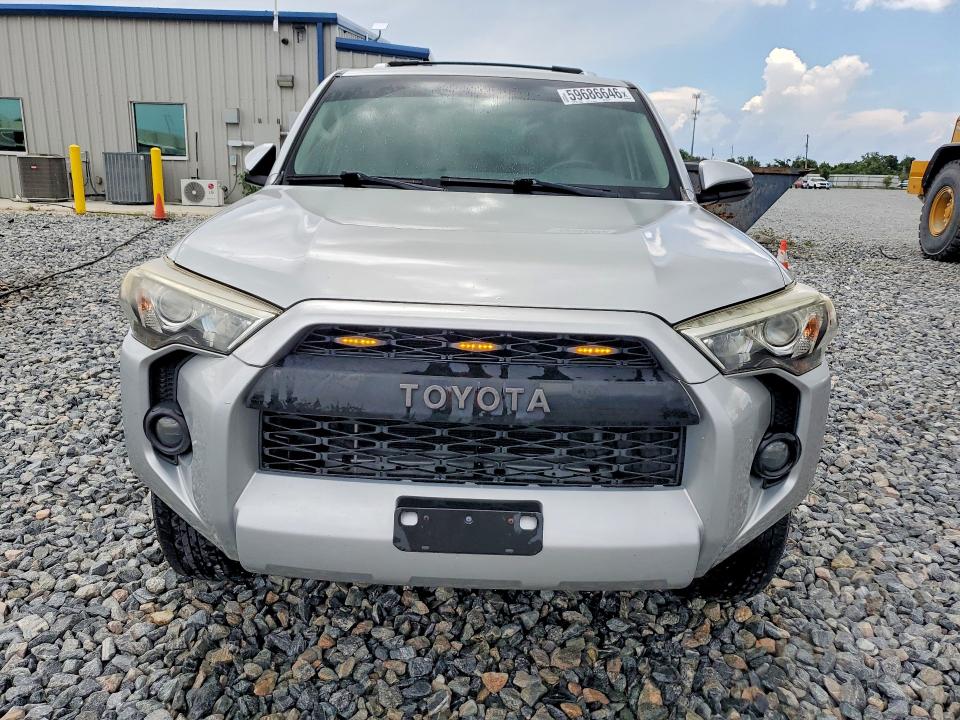 2015 Toyota 4runner VIN JTEBU5JR4F5249156 COPART salvage auction — SIDE, Fl - Cert Of Title Slvg Rebuildable, sold $9,600 on 2026-07-17 (photo 5)