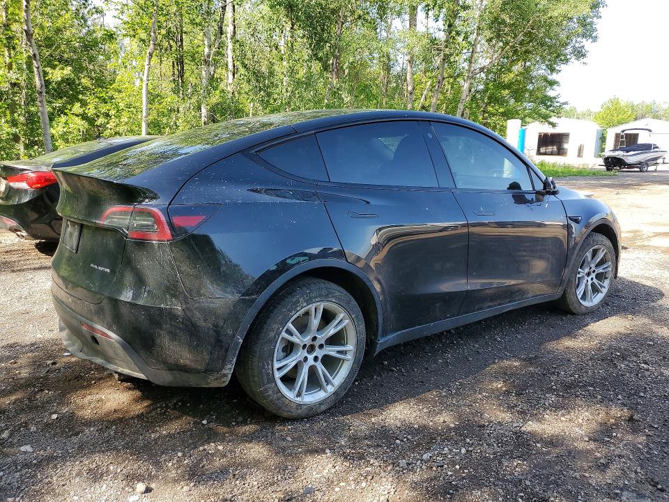 2022 Tesla VIN 7SAYGDEE8NF565523 COPART salvage auction — FRONT END, On - Permit No Brand - Unfit, sold $10,900 on 2026-07-30 (photo 3)