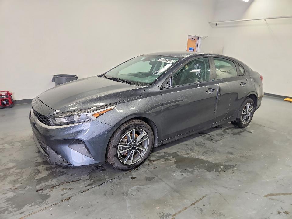 2024 Kia Forte VIN 3KPF24ADXRE755030 COPART salvage auction — SIDE, Ma - Certificate Of Title, sold $8,400 on 2026-07-20 (photo 1)