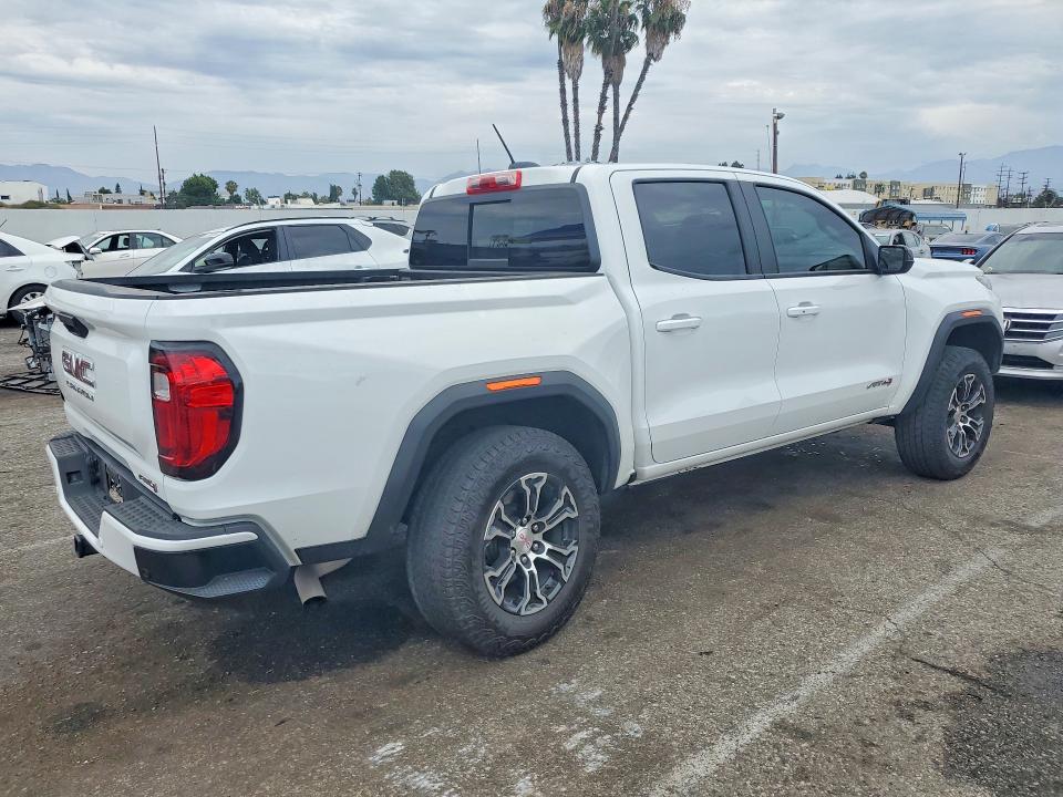 2025 Gmc Canyon VIN 1GTP2DEK6S1143316 COPART salvage auction — REAR END, Ca - Salvage Certificate, sold $11,800 on 2026-08-25 (photo 3)
