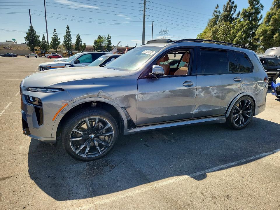 2023 BMW X7 VIN 5UX23EM09P9P27066 — COPART salvage auction photo
