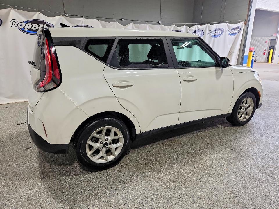 2023 Kia Soul VIN KNDJ23AU0P7862167 COPART salvage auction — FRONT END, NY - CERTIFICATE OF TITLE, sold $4,150 on 2026-07-27 (photo 3)