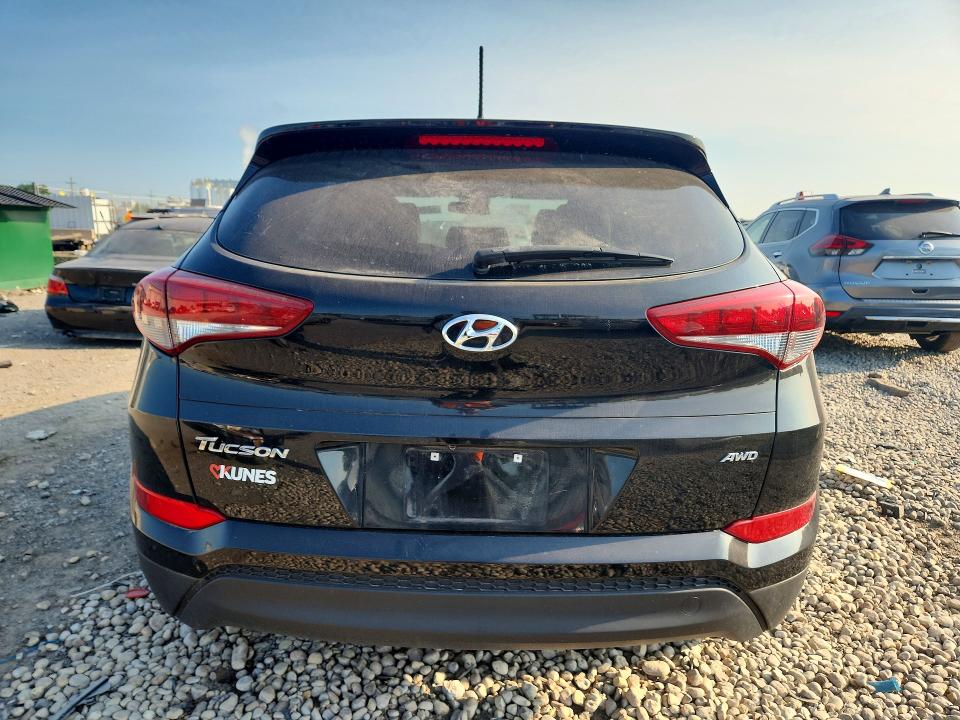 2017 Hyundai Tucson VIN KM8J3CA45HU433800 COPART salvage auction — VANDALISM, AZ - CERT OF TITLE - SALVAGE, sold $300 on 2026-07-24 (photo 6)