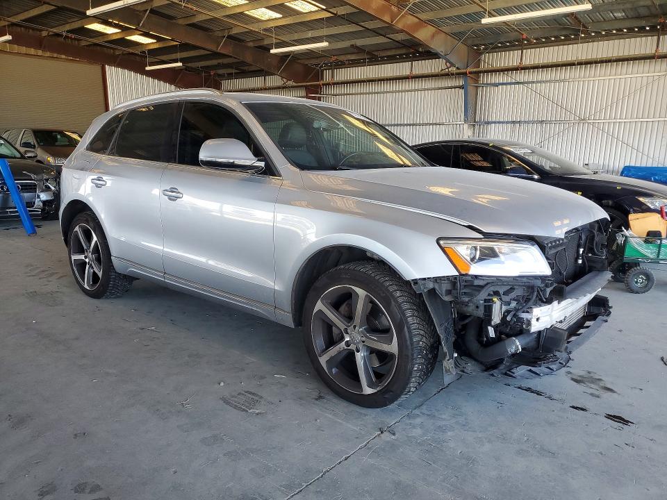 2016 Audi Q5 VIN WA1CVAFPXGA053733 COPART salvage auction — FRONT END, CA - SALVAGE CERTIFICATE, sold $6,800 on 2026-07-20 (photo 4)