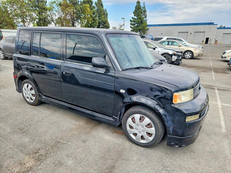 2006 Toyota Scion VIN JTLKT324764040115 COPART salvage auction — MINOR DENT/SCRATCHES, Ca - Salvage Certificate, sold $150 on 2026-07-28 (photo 4)