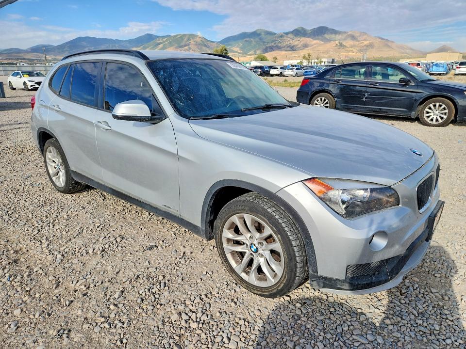 2015 BMW X1 VIN WBAVL1C56FVY39878 COPART salvage auction — SIDE, Ut - Salvage Certificate, sold $350 on 2026-07-17 (photo 4)