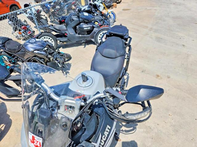 2019 Ducati Multistrada VIN ZDMAAEDT1KB000989 COPART salvage auction — FRONT END, Ar - Certificate Of Title (P), sold $3,100 on 2026-07-27 (photo 5)