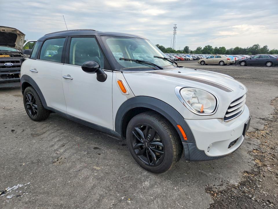 2012 Mini Cooper VIN WMWZB3C52CWM05169 COPART salvage auction — WATER/FLOOD, Va - Cert Of Title-Salvage Water, sold $300 on 2026-08-19 (photo 4)