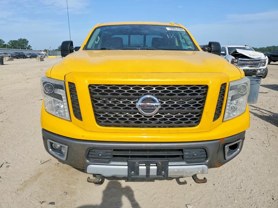 2017 Nissan TITAN VIN 1N6BA1F4XHN553949 COPART salvage auction — HAIL, Mi - Certificate Of Title (P), sold $9,300 on 2026-07-28 (photo 5)