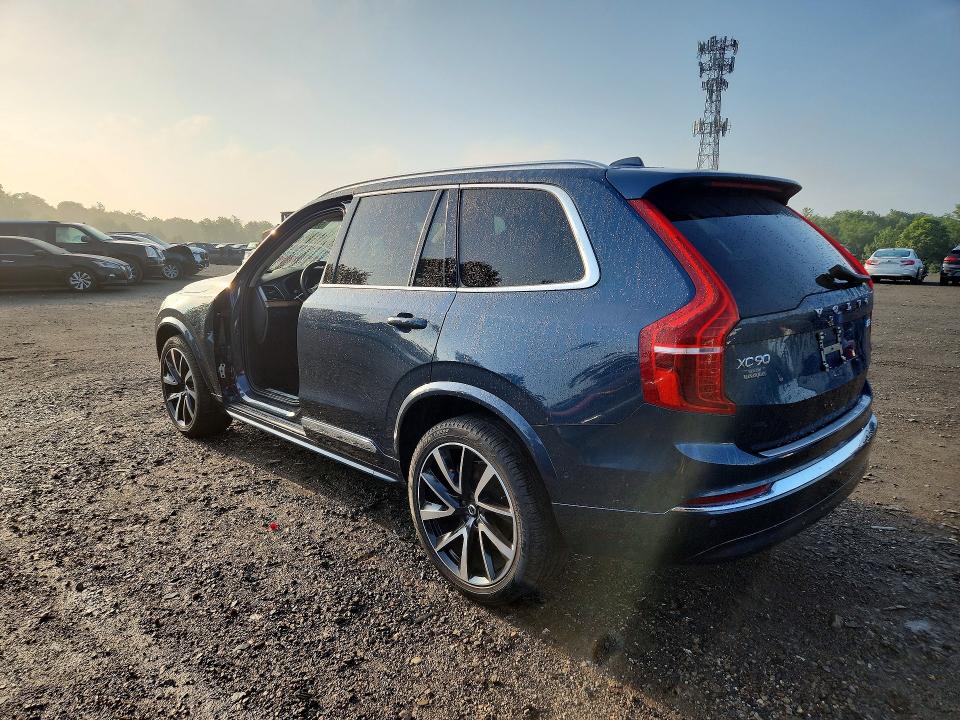 2023 Volvo Xc90 VIN YV4L12PN1P1983554 COPART salvage auction — SIDE, Fl - Cert Of Title Slvg Rebuildable, sold $18,100 on 2026-08-17 (photo 2)