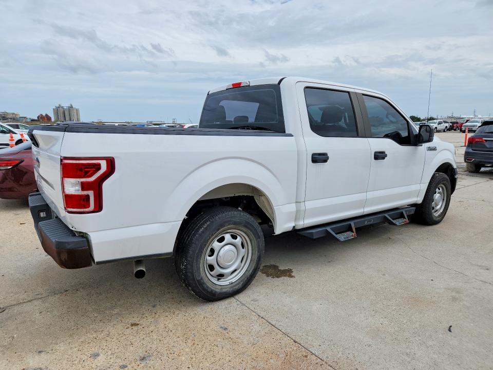 2018 Ford F-150 VIN 1FTEW1E54JKF30377 COPART salvage auction — MINOR DENT/SCRATCHES, Salvage Title, sold $6,400 on 2026-07-25 (photo 3)