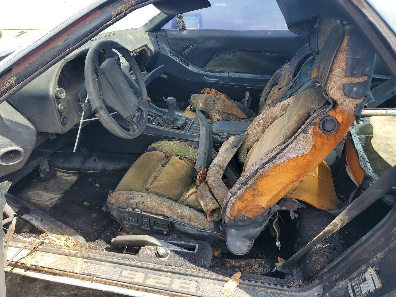 1983 Porsche 928 VIN WP0ZZZ92ZDS840133 COPART salvage auction — WATER/FLOOD, FL - CERT OF TITLE SLVG REBUILDABLE, sold $375 on 2026-08-12 (photo 7)