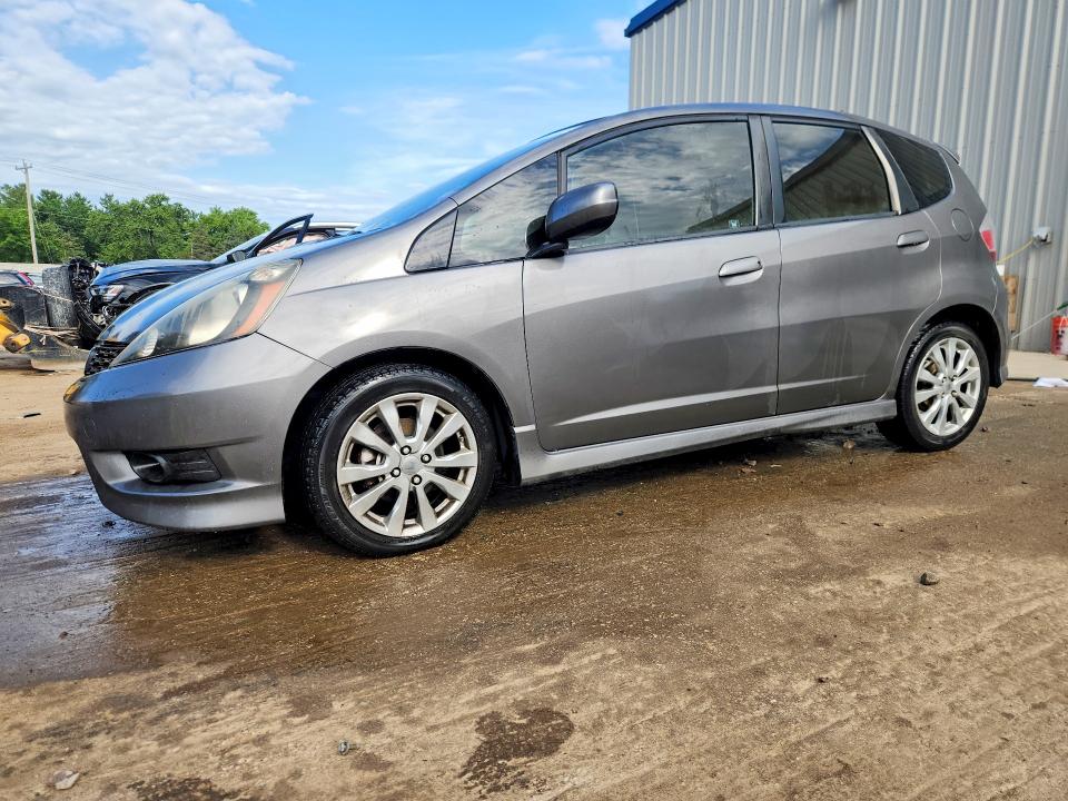 2013 Honda Fit VIN JHMGE8H59DC076284 COPART salvage auction — BURN, WI - JUNKED VEHICLE BILL OF SALE, sold $525 on 2026-07-20 (photo 1)