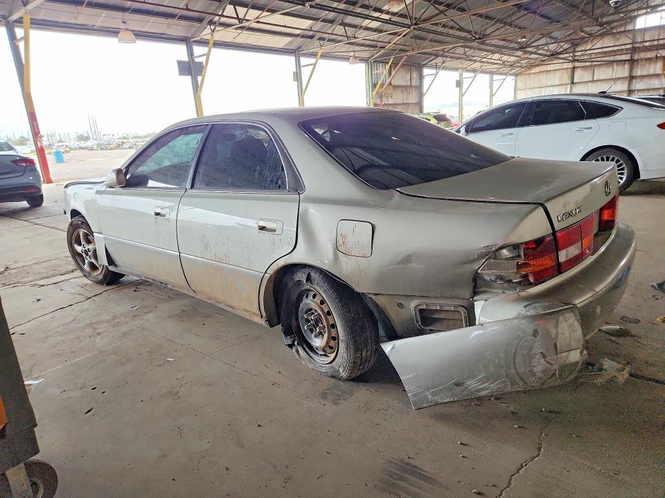 1998 Lexus Es 300 VIN JT8BF28G6W0100129 COPART salvage auction — FRONT END, AZ - CERTIFICATE OF TITLE, sold $475 on 2026-07-29 (photo 2)
