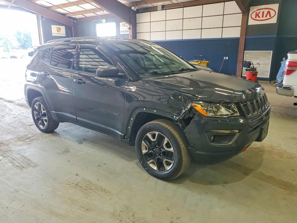 2017 Jeep Compass VIN 3C4NJDDB0HT630721 COPART salvage auction — SIDE, MI - CERTIFICATE OF TITLE (P), sold $550 on 2026-07-10 (photo 4)