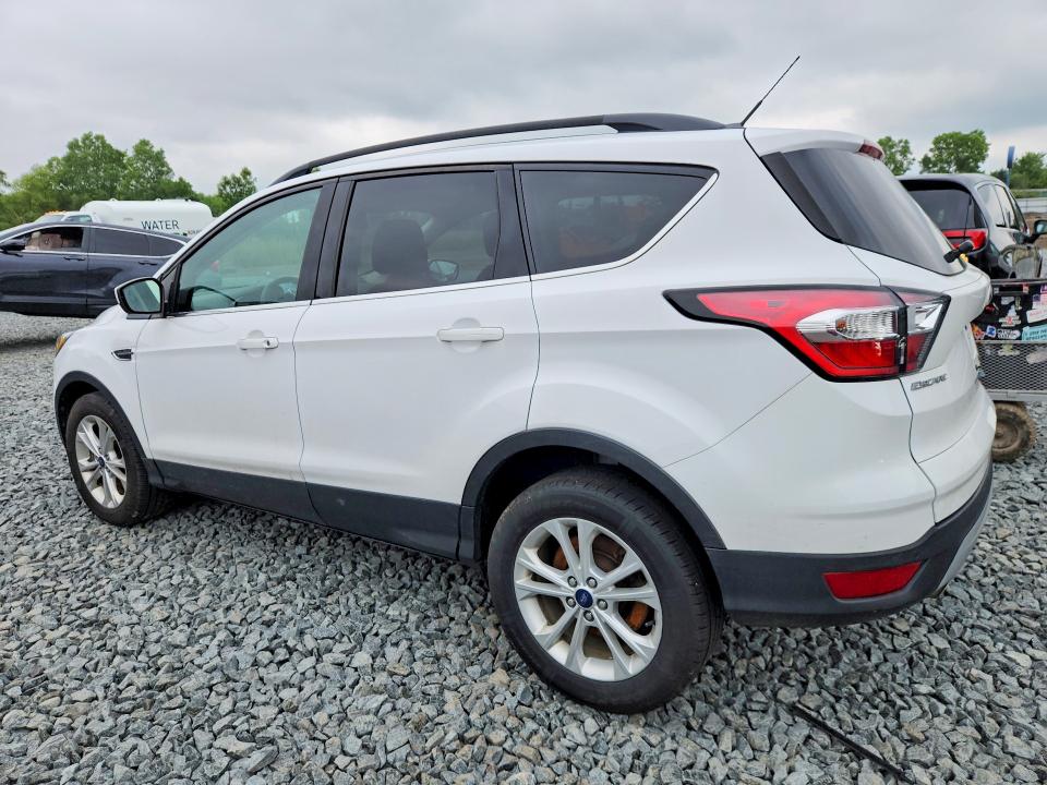 2017 Ford Escape VIN 1FMCU0GD8HUB76188 COPART salvage auction — MECHANICAL, Oh - Certificate Of Title, sold $1,400 on 2026-08-01 (photo 2)