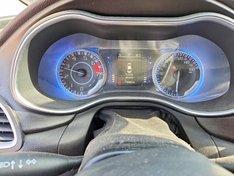 2015 Chrysler 200 VIN 1C3CCCAB3FN651239 COPART salvage auction — SIDE, In - Cert Of Title-Salvage Title, sold $650 on 2026-07-28 (photo 9)