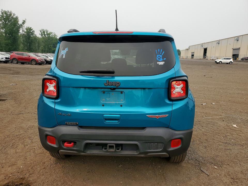 2022 Jeep Renegade VIN ZACNJDC18NPN56814 COPART salvage auction — ROOF, Ct - Cert Of Title-Salvage, sold $5,800 on 2026-08-21 (photo 6)