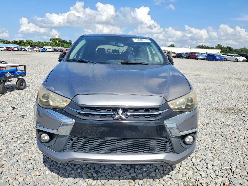 2018 Mitsubishi Outlander VIN JA4AR3AW2JU018423 COPART salvage auction — MINOR DENT/SCRATCHES, Salvage Title, sold $3,900 on 2026-07-22 (photo 5)