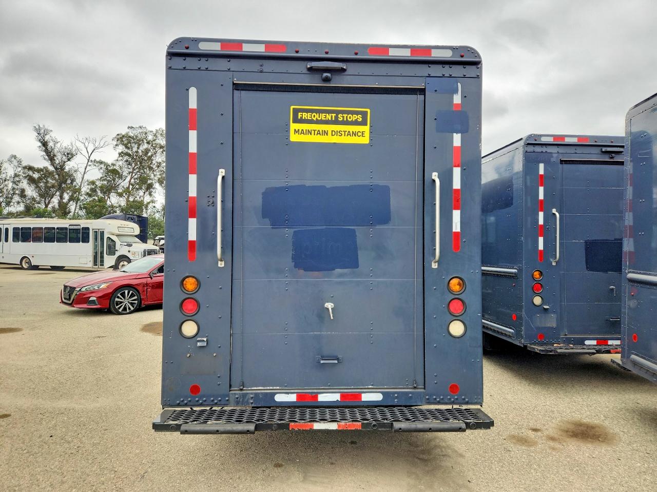 2021 Freightliner Chassis VIN 4UZAC2EA9MCML0764 COPART salvage auction — Normal Wear, CA - CERTIFICATE OF TITLE, sold $23,685 on 2026-09-18 (photo 6)