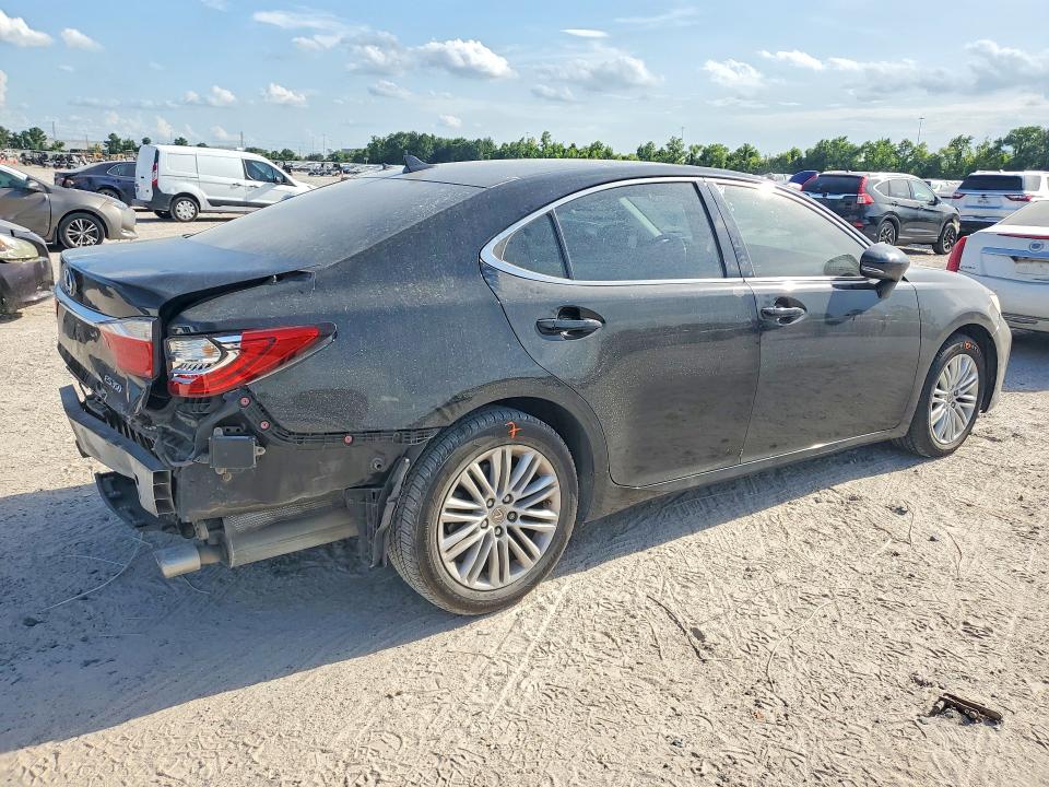 2013 Lexus ES VIN JTHBK1GG1D2014073 COPART salvage auction — REAR END, Tx - Salvage Vehicle Title, sold $2,400 on 2026-07-10 (photo 3)