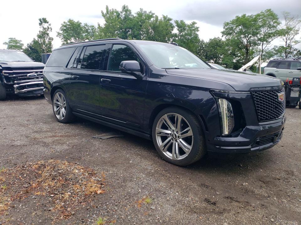 2025 Cadillac Escalade VIN 1GYS9PRL8SR295328 COPART salvage auction — FRONT END, Nj - Cert Of Title-Salvage, sold $61,500 on 2026-08-06 (photo 4)