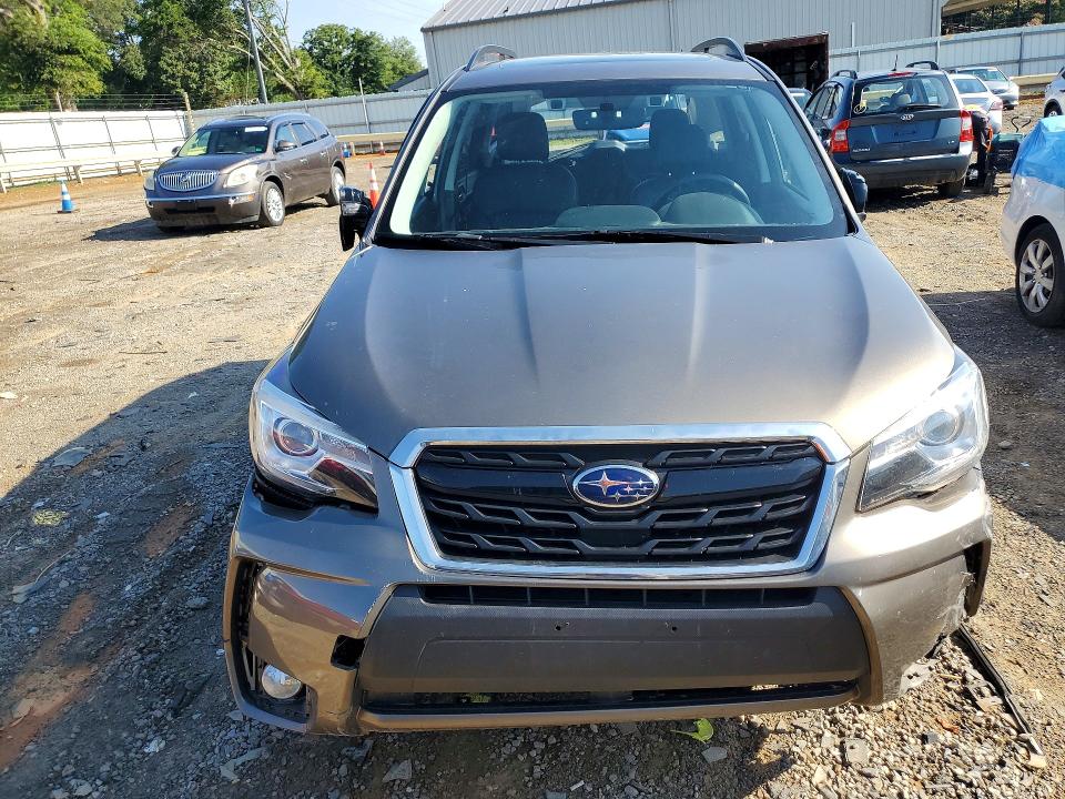 2018 Subaru VIN JF2SJGWC1JH613698 COPART salvage auction — ALL OVER, VA - CERT OF TITLE - SALVAGE, sold $1,850 on 2026-07-17 (photo 5)