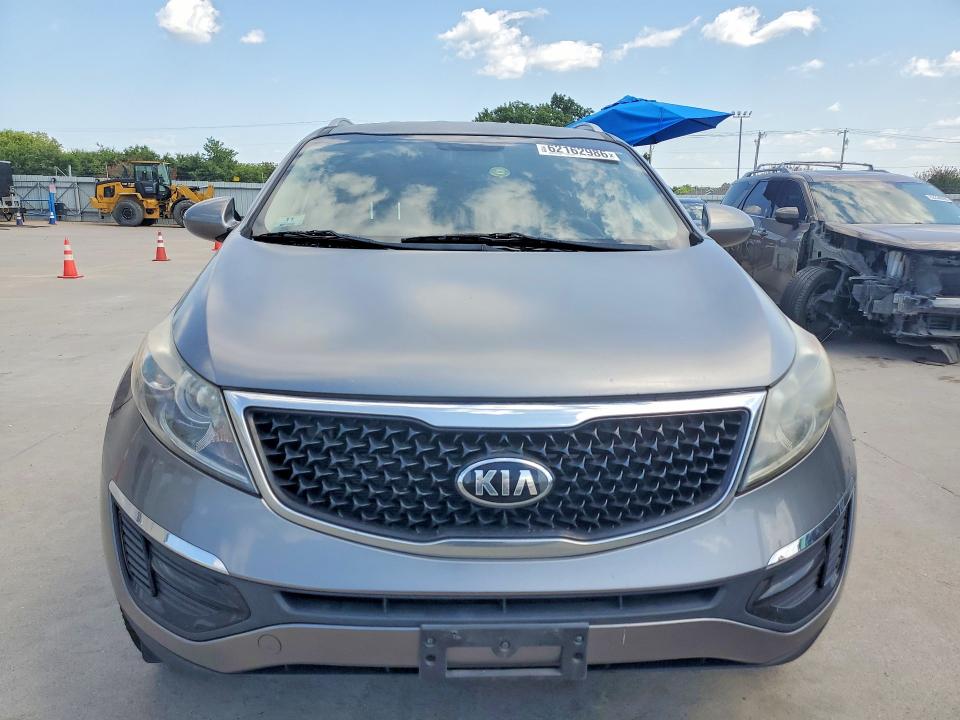 2016 Kia Sportage VIN KNDPB3AC5G7858276 COPART salvage auction — MINOR DENT/SCRATCHES, Tx - Certificate Of Title, sold $1,400 on 2026-07-30 (photo 5)
