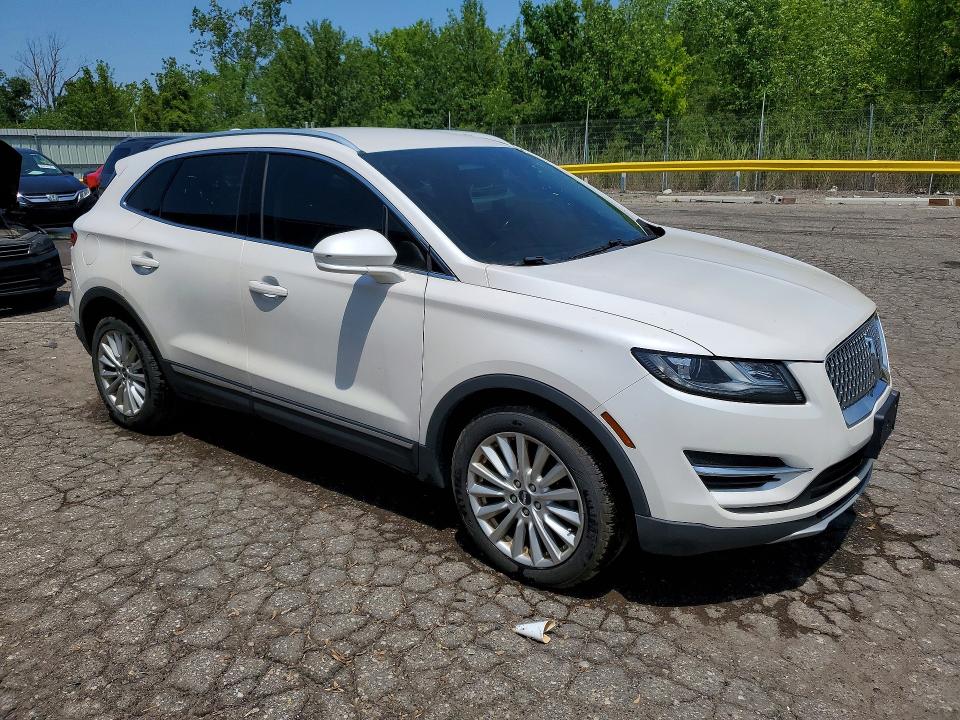 2019 Lincoln Mkz VIN 5LMCJ1D98KUL15593 COPART salvage auction — FRONT END, Mi - Dealer Only Clean Title (P), sold $3,950 on 2026-07-22 (photo 4)